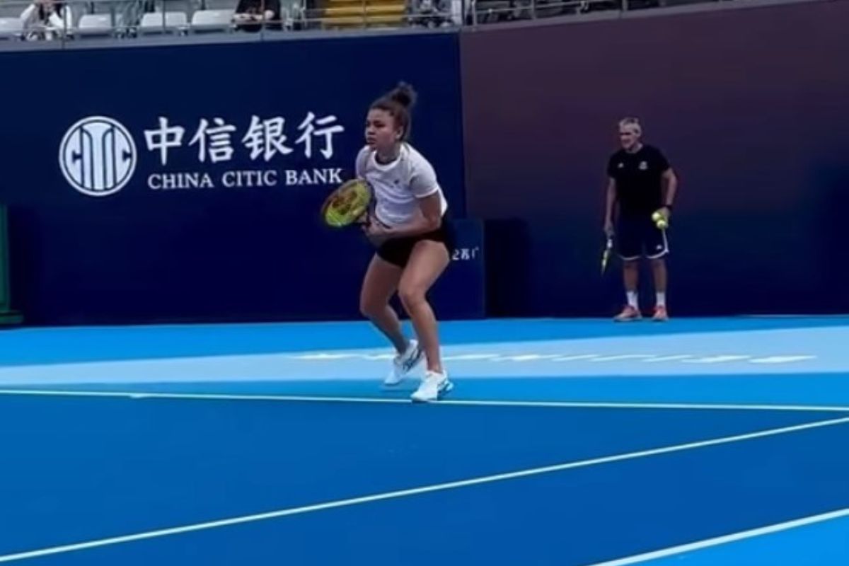 Jasmine Paolini sul campo